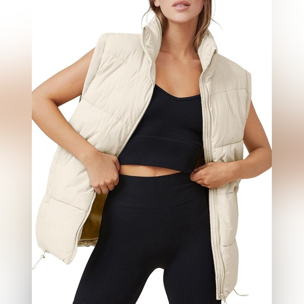 Stylish Cream Puffer Vest 0117